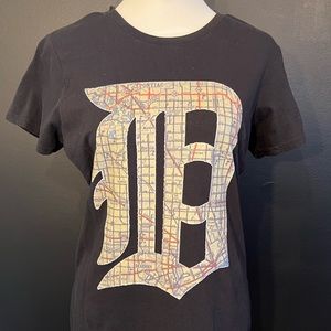 Womens small detroit t-shirt